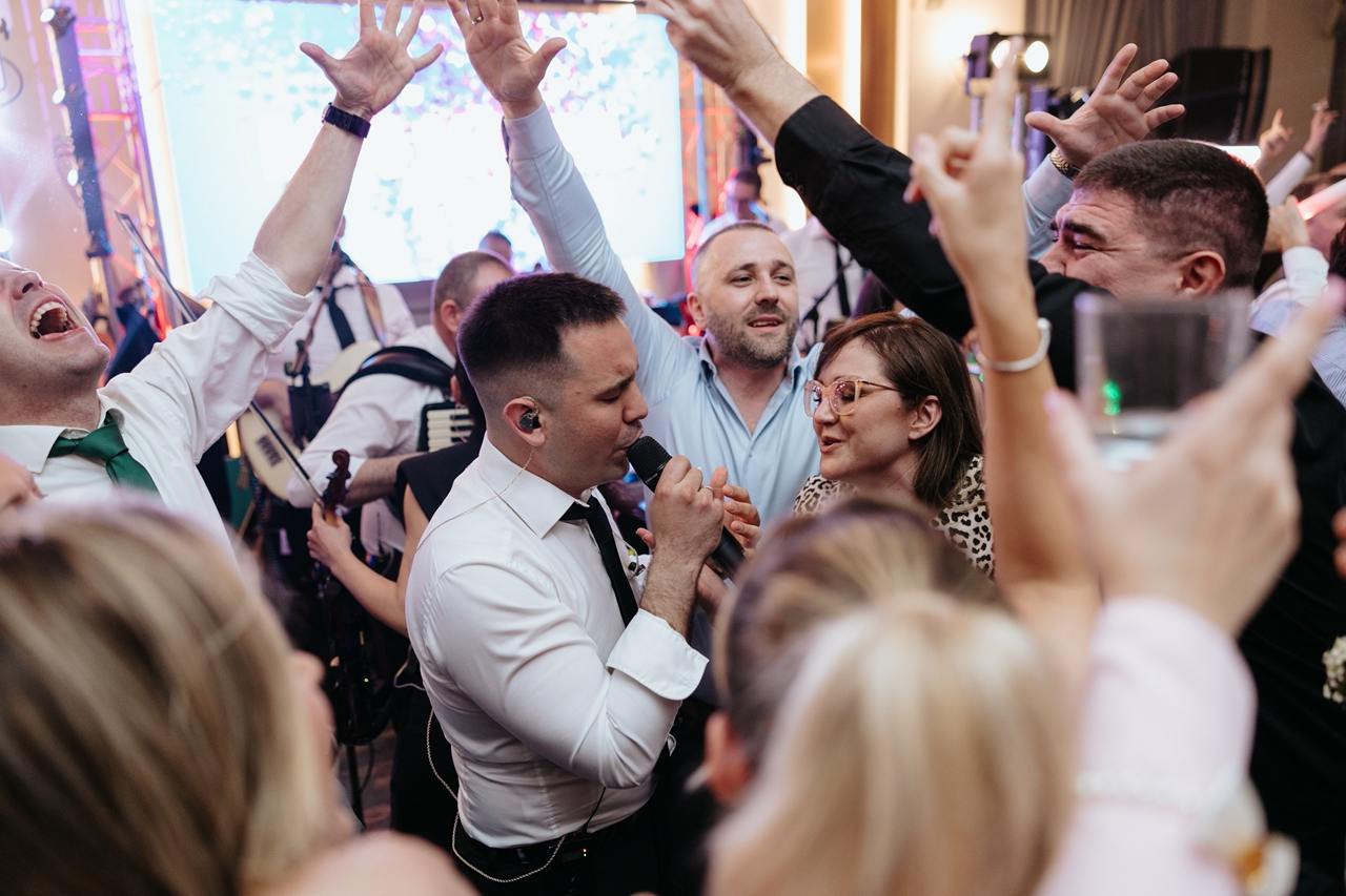 IMG-aa7d7c43b835eb1674622b23750569bc-V